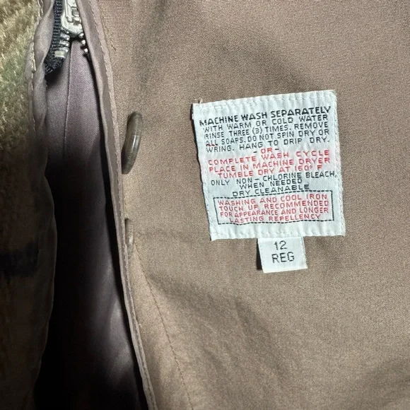 London Fog Beige and Plaid Jacket - Picture 5 of 7